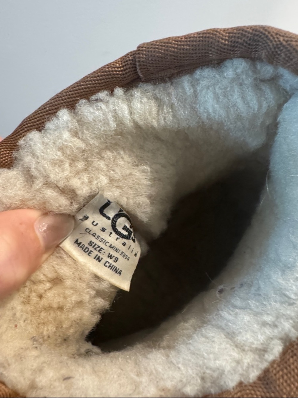 UGG Chestnut Short Boots - Picture 3 of 4